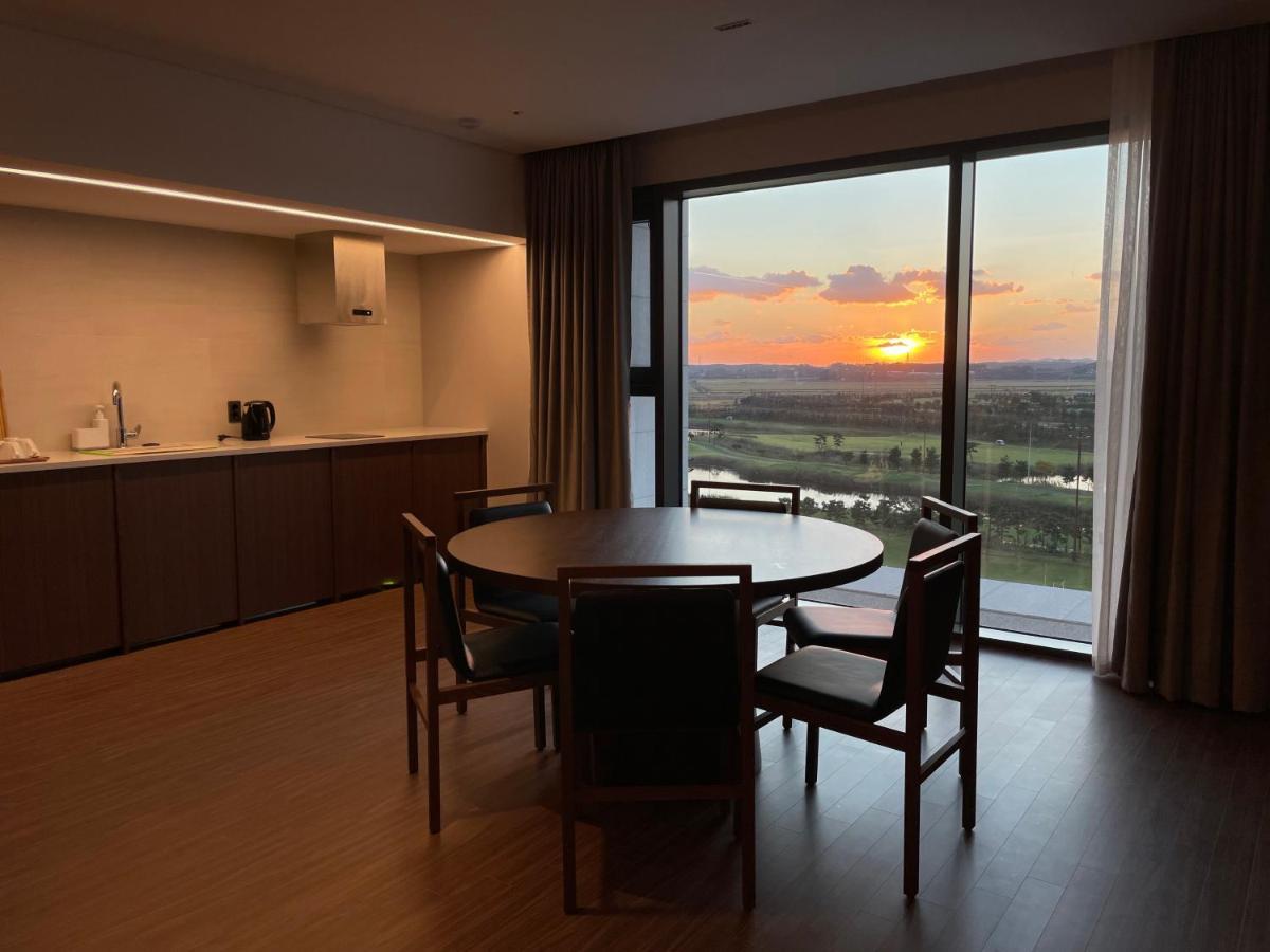 Sollago Resort Taean Bagian luar foto