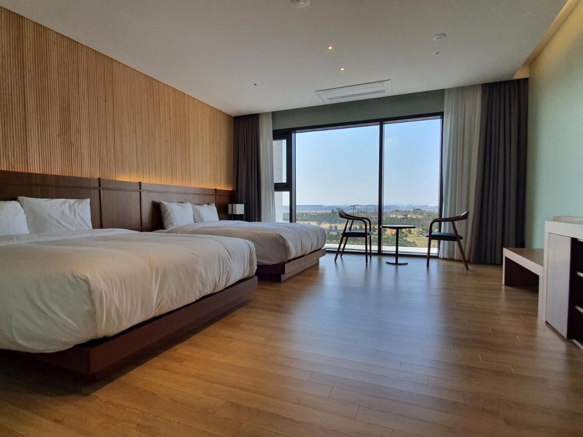 Sollago Resort Taean Bagian luar foto