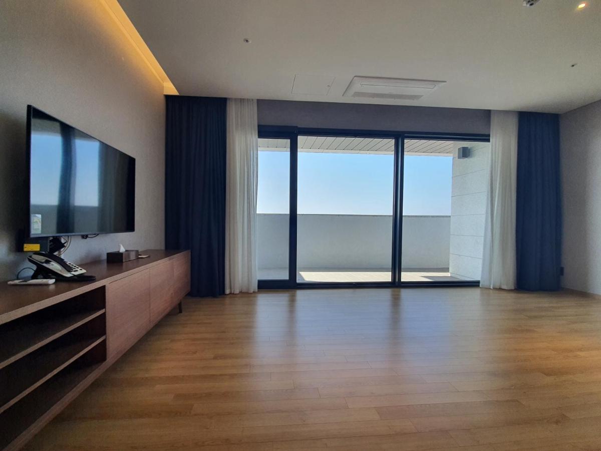 Sollago Resort Taean Bagian luar foto