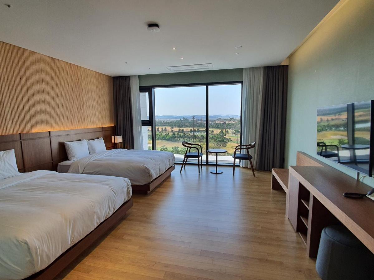 Sollago Resort Taean Bagian luar foto